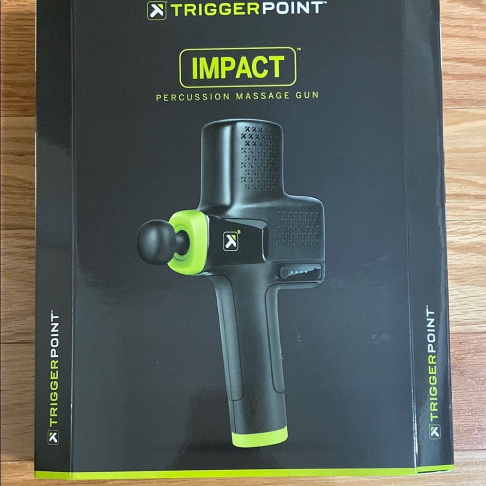 TriggerPoint Impact Percussion Massage Gun - Black and Green